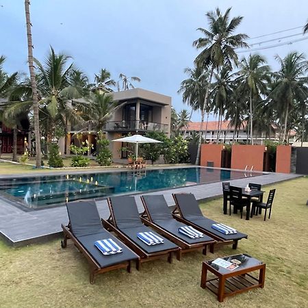 Soluna Beach Resort Marawila Exteriér fotografie