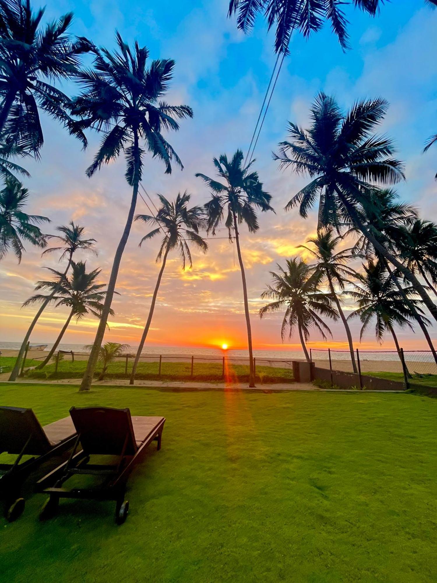 Soluna Beach Resort Marawila Exteriér fotografie